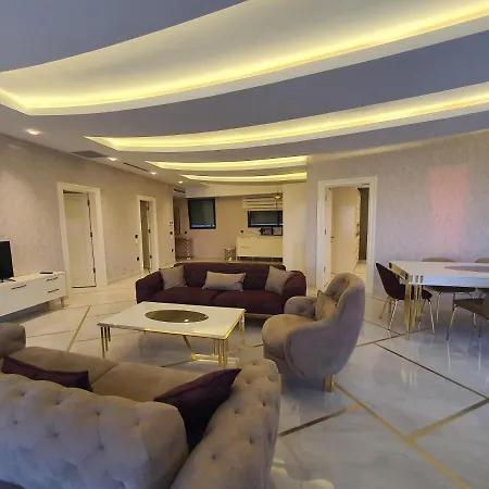 Admiral Elite * אלאניה