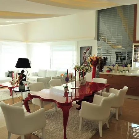 Admiral Elite * אלאניה