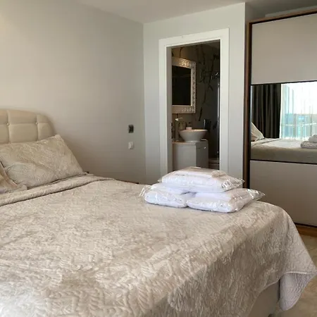 דירה Admiral Elite